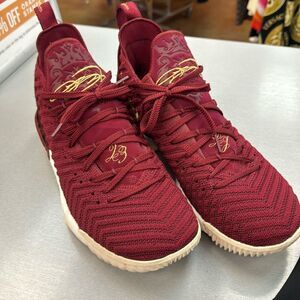 Nike shoes